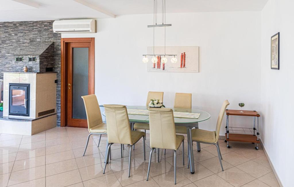 Luksuzna Villa Sa Privatnim Unutarnjim Bazenom Villa Garden Подстрана Екстериор снимка