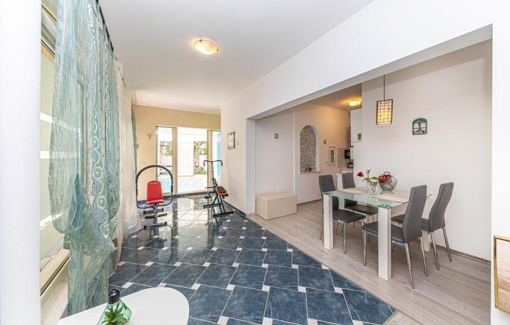 Luksuzna Villa Sa Privatnim Unutarnjim Bazenom Villa Garden Подстрана Екстериор снимка