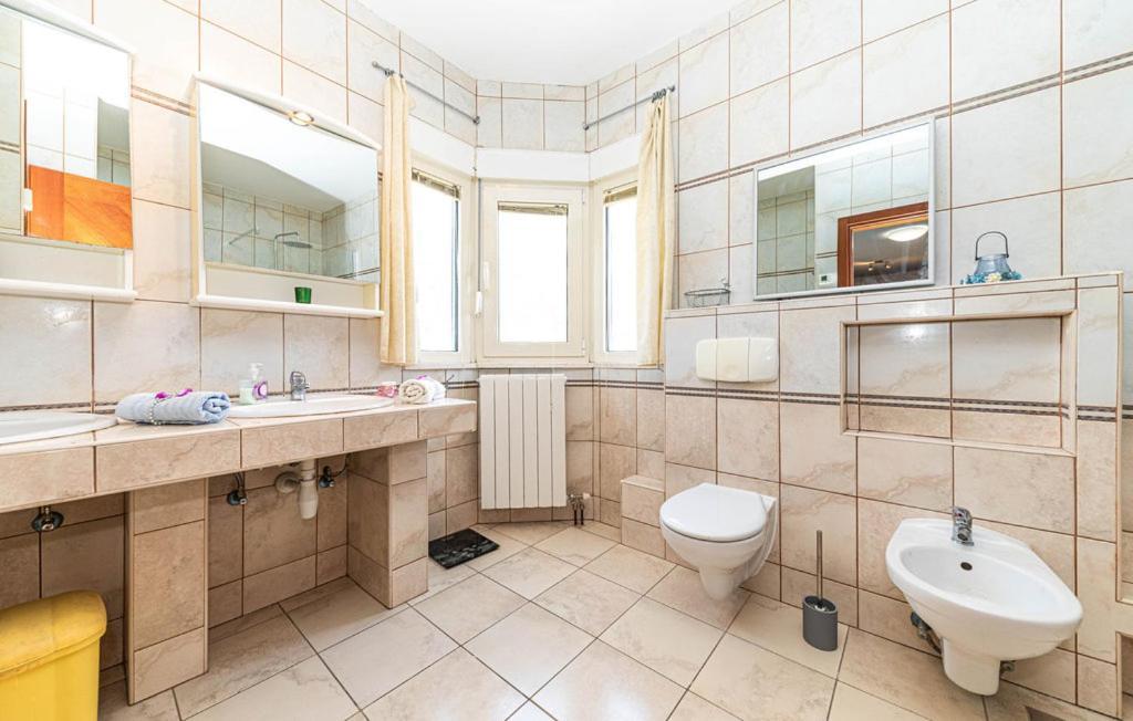 Luksuzna Villa Sa Privatnim Unutarnjim Bazenom Villa Garden Подстрана Екстериор снимка